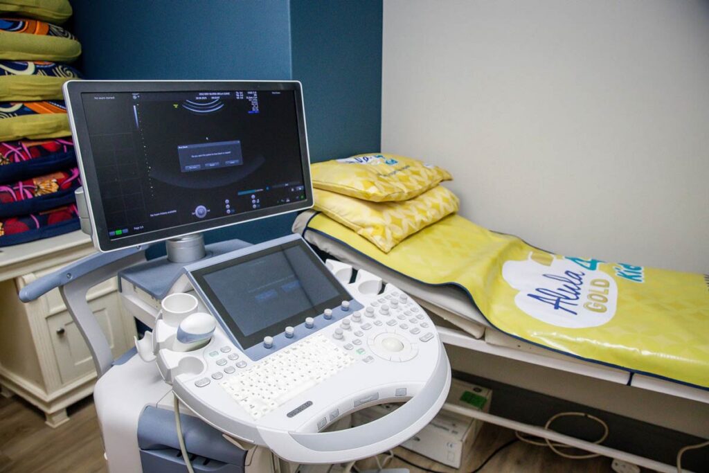 Soli-Deo-Gloria-Bella-4d-Baby-sonar-scans-at-Zuid-Afrikaans-Hospital