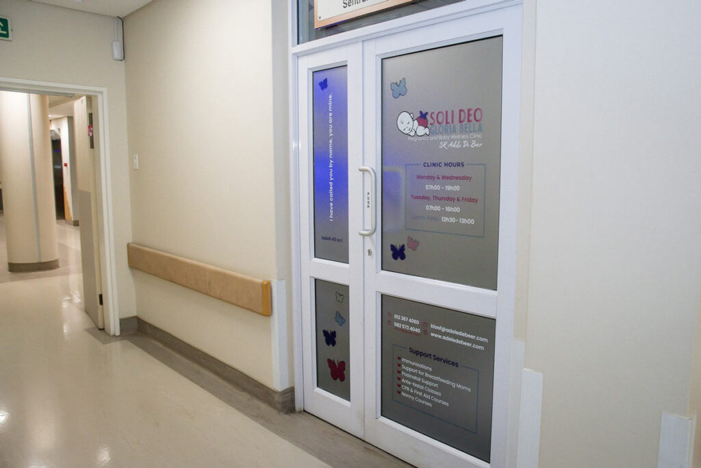 Soli-Soli-Deo-Gloria-Bella-Erasmuskloof-Mediclinic-Kloof-Entrance