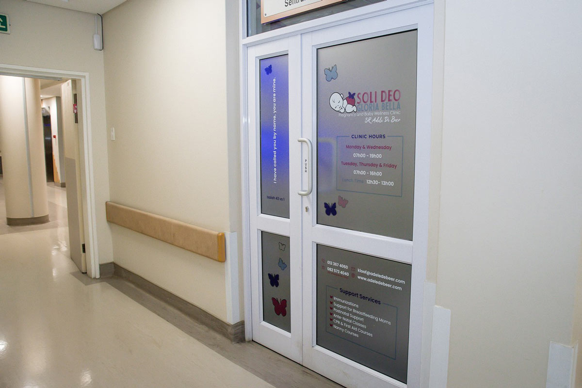 Soli-Soli-Deo-Gloria-Bella-Erasmuskloof-Mediclinic-Kloof-Entrance